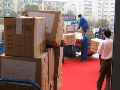 和谐家政保洁服务,和谐家政钢琴搬运,和谐家政居民搬家,郴州市北湖区和谐家政服务部